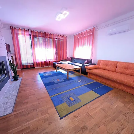 In - Balaton 54329 Apartament Siófok